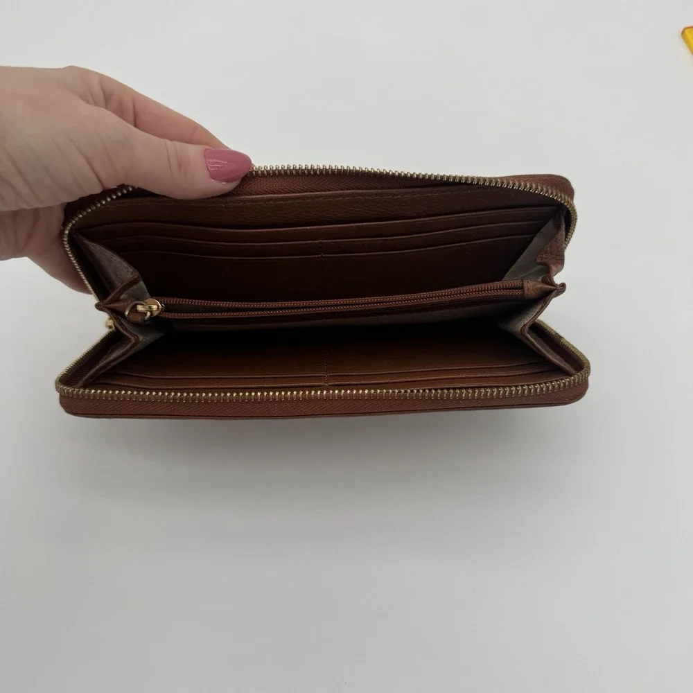 Michael Kors‎ Jet Set Brown Pebbled Leather Zip Around Wallet Gold Logo